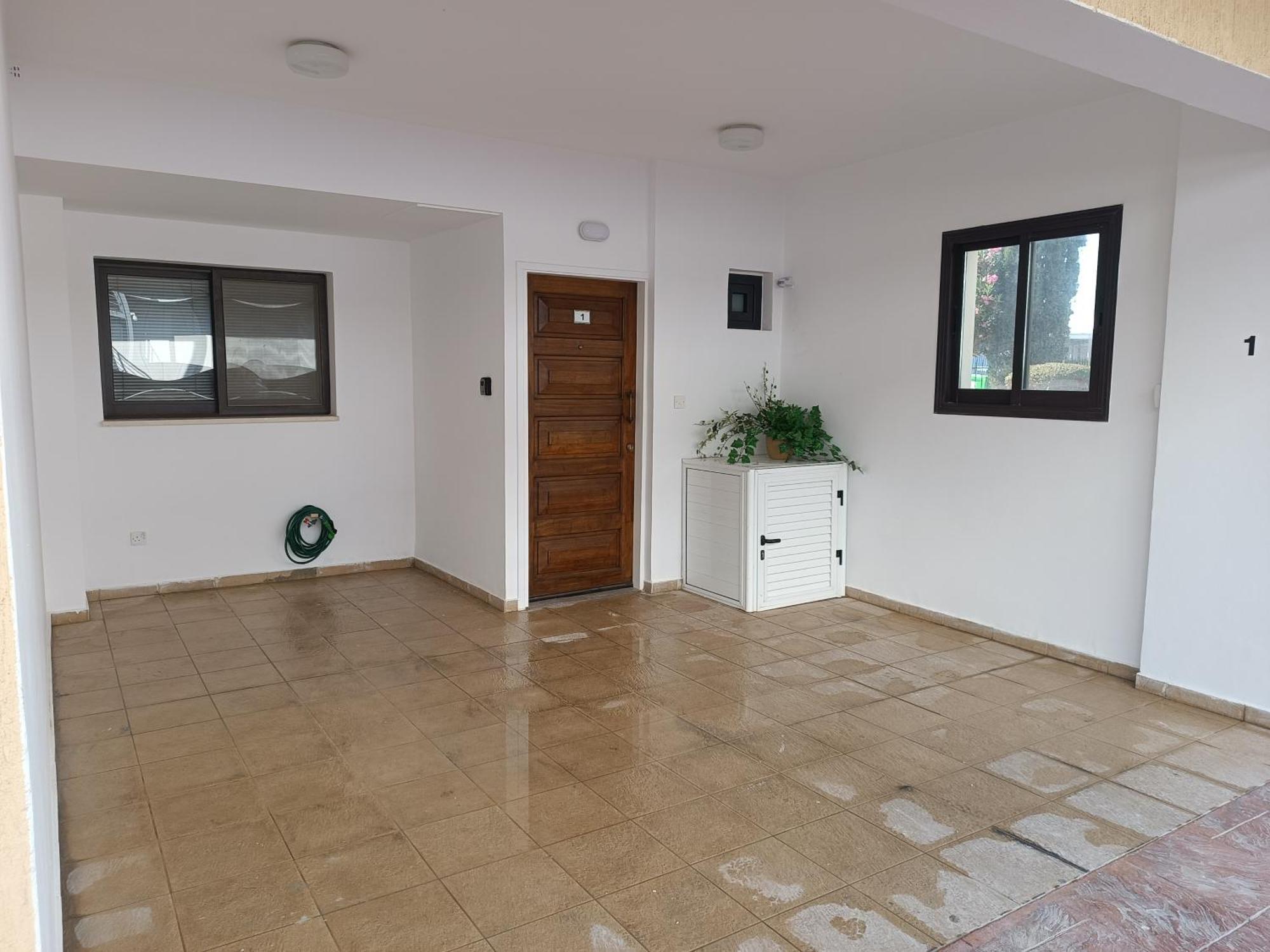 Pool Side 2 Bedroom Queens Gardens Complex パ フォス エクステリア 写真