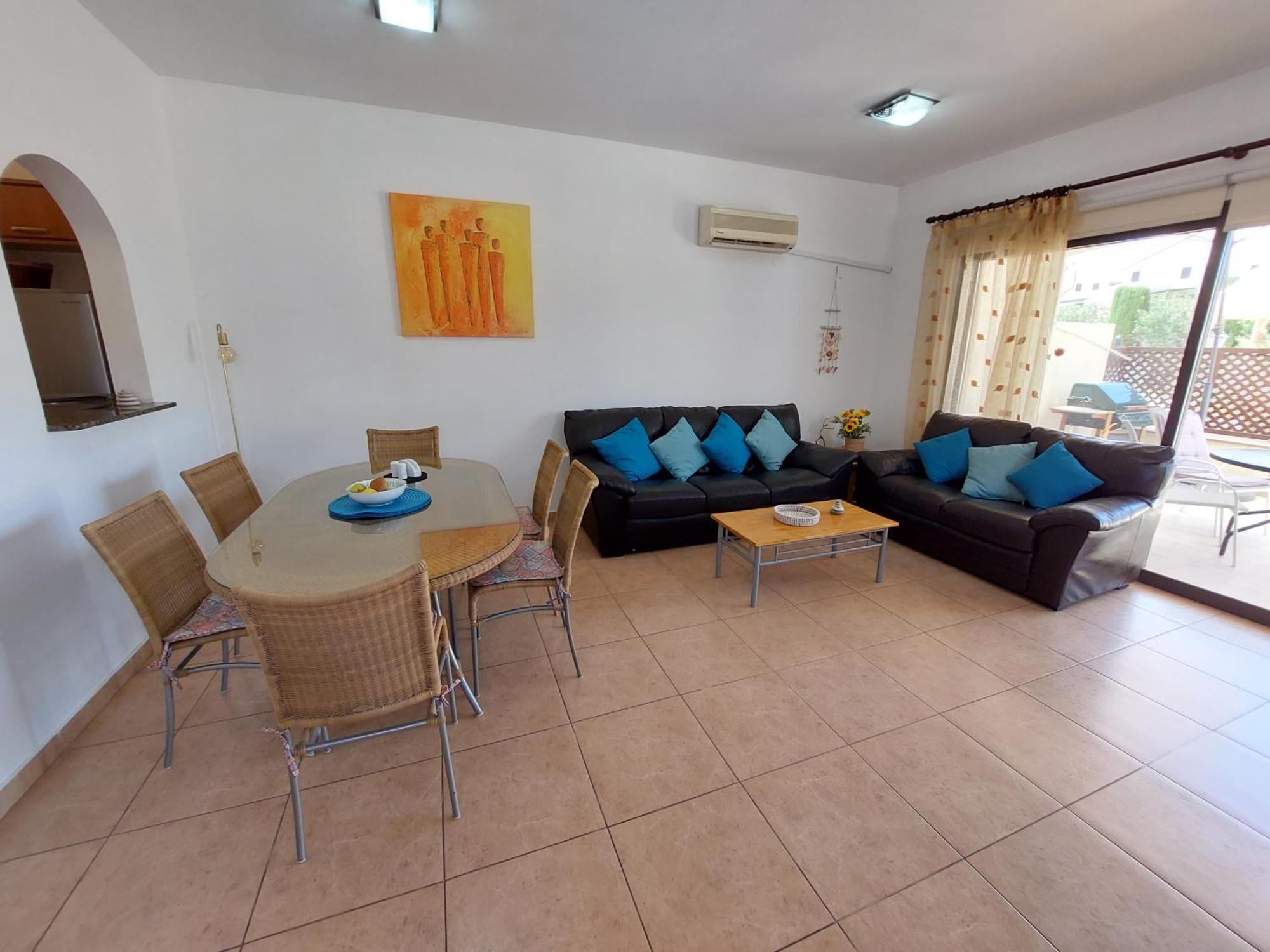 Pool Side 2 Bedroom Queens Gardens Complex パ フォス エクステリア 写真